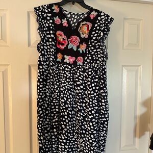 Floral embroidered dress